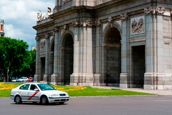 top 5 mejores empresas de taxis en madrid