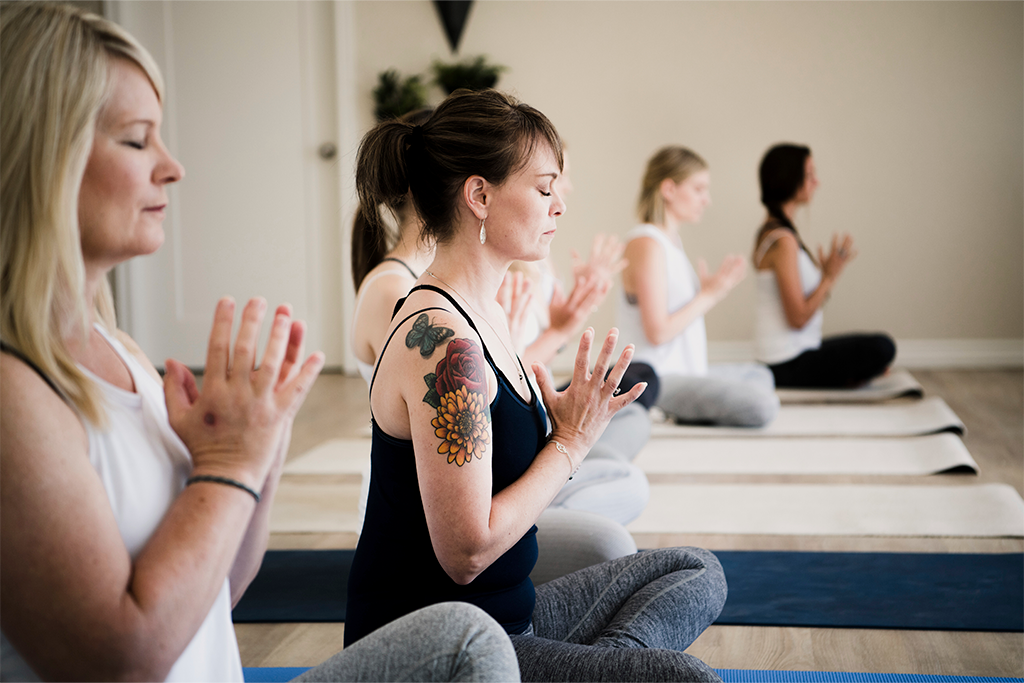 Top 5 espacios de yoga y meditación en Madrid